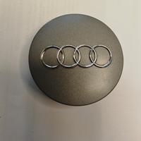Coprimozzo originali cerchi Audi s-line