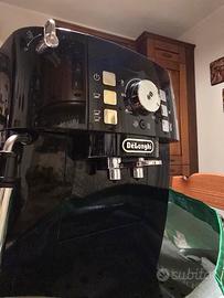 Macchina da caffè automatica Delonghi Magnifica  S