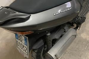 aprilia leonardo