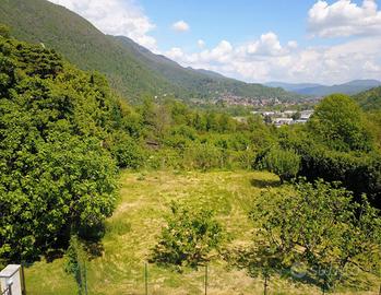Terreno edificabile a Laveno Mombello
