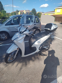 Scooter Honda SH 350