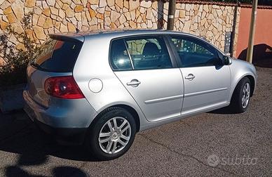 Golf 1.6 metano