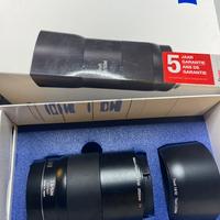 Obbiettivo sony zeiss touit 2.8 / 50m e-mount