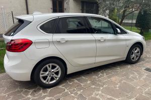 BMW 218D