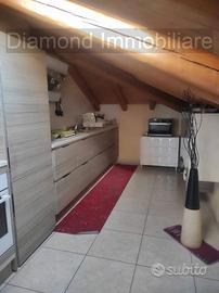 Appartamento mansardato a Pisano-Zafferana Etnea