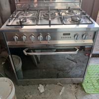 cucina semi professionale