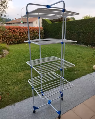 Stendibiancheria verticale 