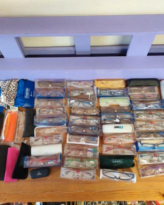 LOTTO STOCK 70 OCCHIALI LETTURA VICINO PRESBIOPIA