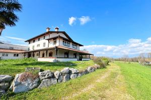 Villa indipendente a Moruzzo