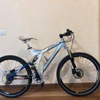 Bicicletta Specialized stumpjumper comp xc