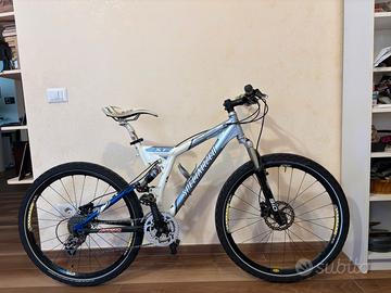 Bicicletta Specialized stumpjumper comp xc