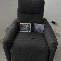 poltrona movimento relax elettrico con due motori