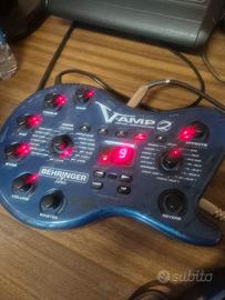 behringer effetto  V Amp2 con pedalino