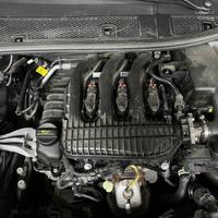 Motore Peugeot 208 1.2 benzina codice HM05 anno 20