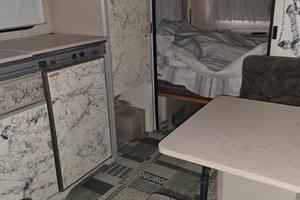 Roulotte con casetta di legno