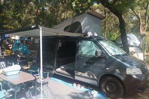 VOLKSWAGEN Multivan T5 allestim California Beach