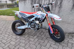 HONDA CRF 450 2025 PISTA + STREET LEGAL  TARGATA