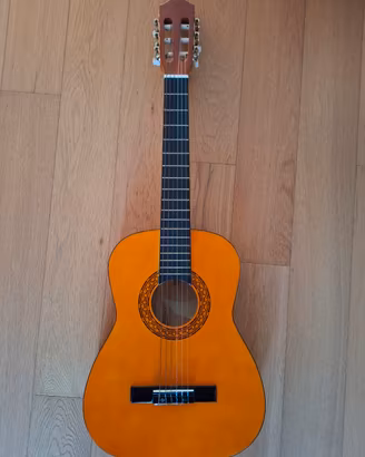 Chitarra classica con custodia e corde di riserva