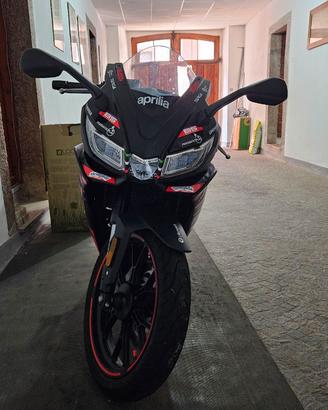 Aprilia RS 125 REPLICA