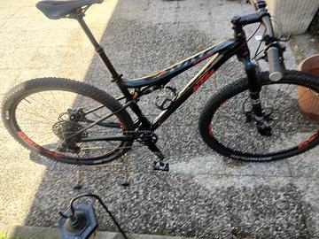 MTB KTM bi ammirtizzata 