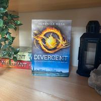 Saga Divergent, Insurgent, Allegiant