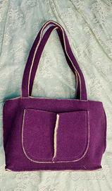 Borsa feltro verde con manici e tocchi verde acido