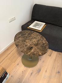 tavolo con piano in pietra