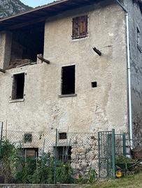 Vendita rustico Barghe (BS)