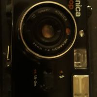 Macchina fotografica konica pop