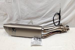 TERMINALE DI SCARICO AKRAPOVIC PER HONDA CBR 1000R