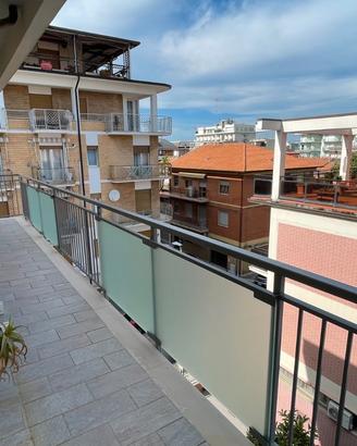 Cerchi il nuovo in centro guarda qua che spettacol
