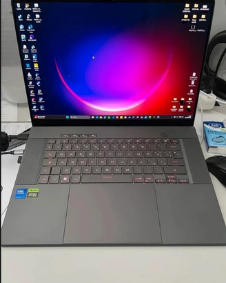 Asus Zephyrus g16 2024