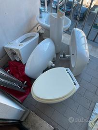 Sanitari per due bagni