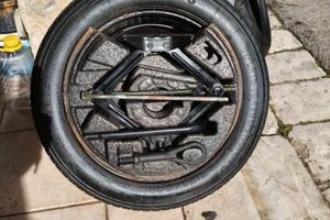 Kit Ruota di scorta Ford