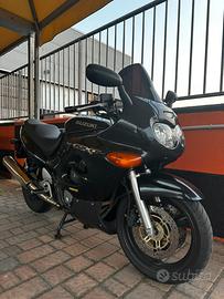 Suzuki GSX 750 F