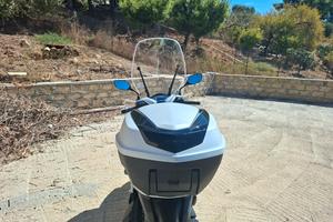 sh 125