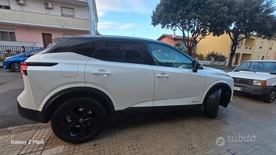 Qashqai e‑POWER 90° anniversario