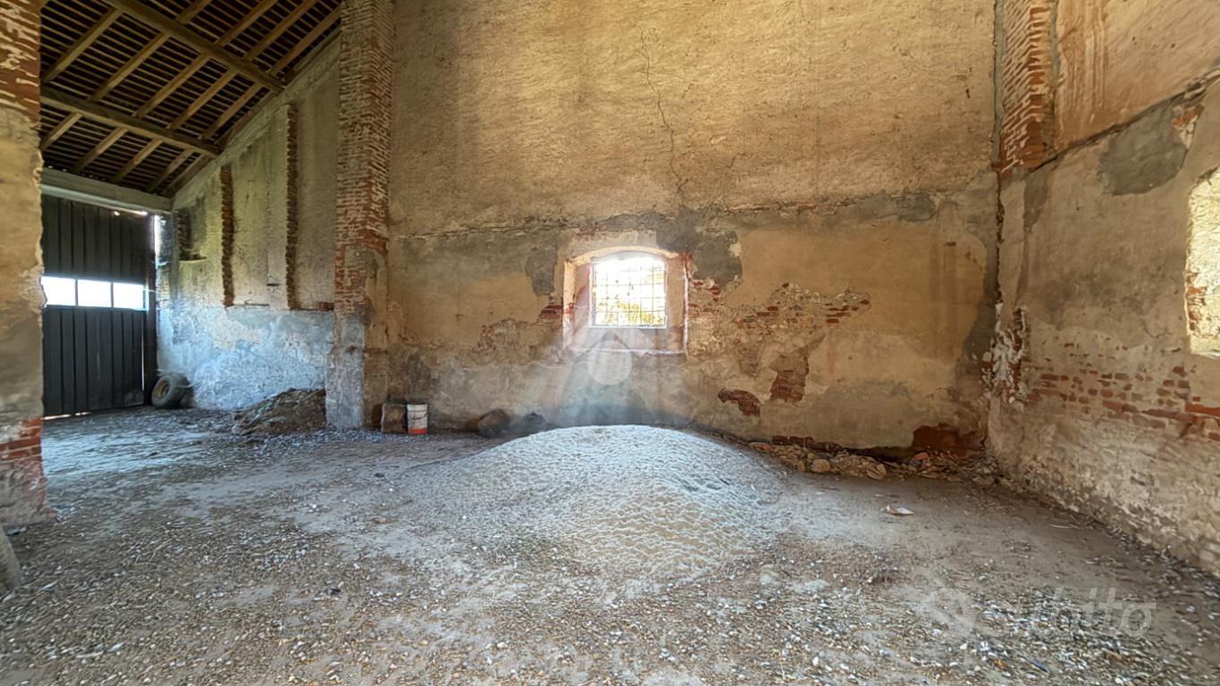RUSTICO A GARLASCO - Vista 5