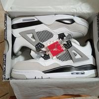 Jordan 4 