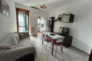 3 LOCALI A GRUGLIASCO