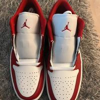 Air jordan 1 basse rosse