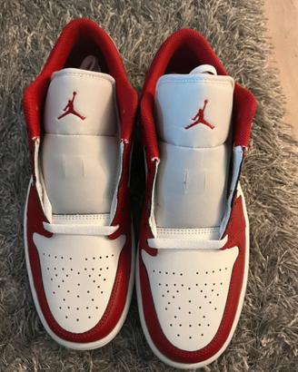 Air jordan 1 basse rosse