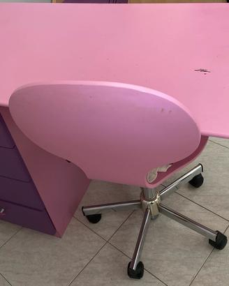Scrivania con cassettiera + sedia coordinata rosa