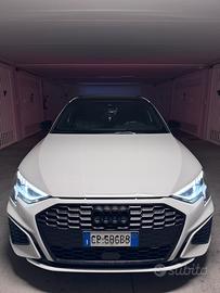 Audi A3 Sportback 35 2.0tdi IdentityBlack s-tronic