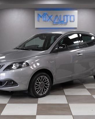 Lancia Ypsilon 1.0 Firefly Hybrid Gold Plus 70CV 5