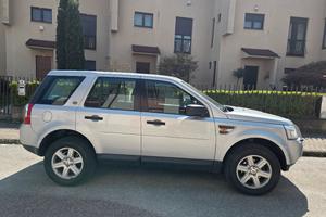 Land Rover Freelander 2