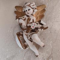 putto alato in ceramica di Capodimonte 