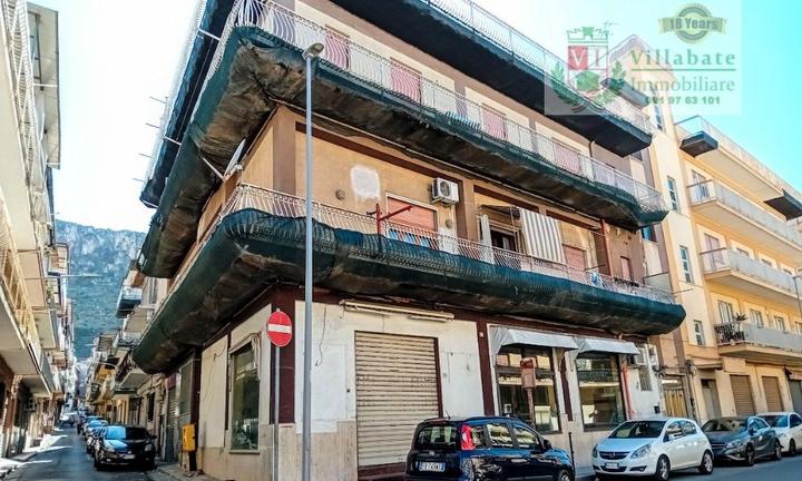 2°Piano 3 Vani - cucina abitabile - wc bagno