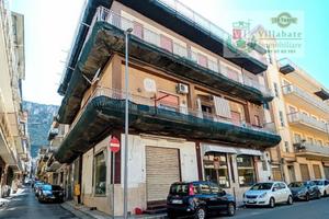 2°Piano 3 Vani - cucina abitabile - wc bagno