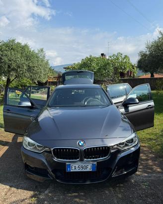 BMW 320 SW allestimento Msport interno ed esterno